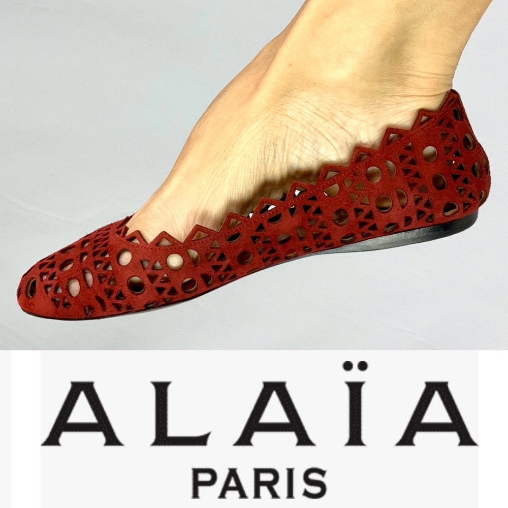 ALAIA Paris Red Suede BALLERINA Laser Cut Flats - Picture 7 of 8